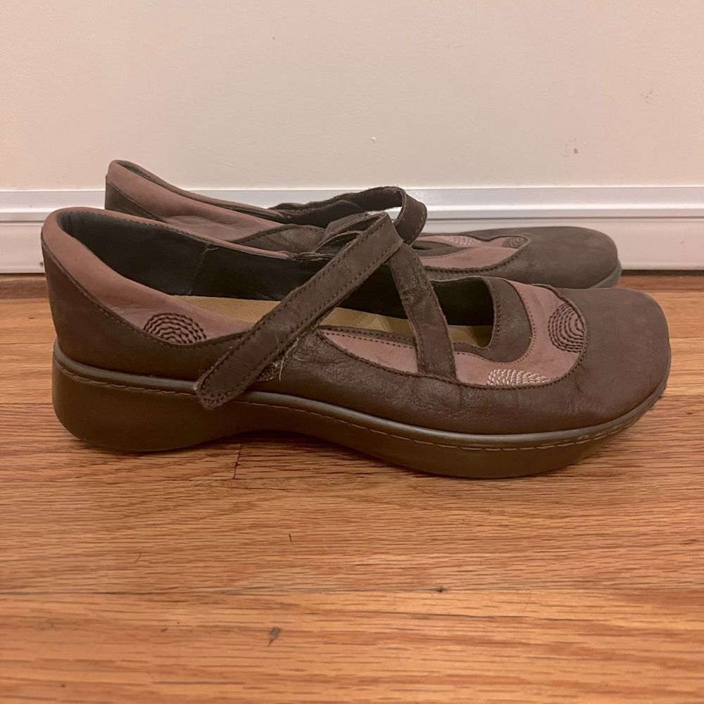 Naot Shell Collection Lagos Mauve And Brown Mary … - image 2